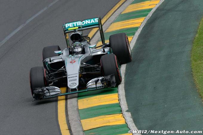Nico Rosberg débute la saison par (...)
