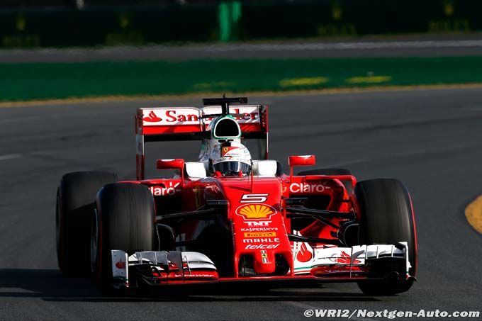 Message radio : McLaren soutient Ferrari
