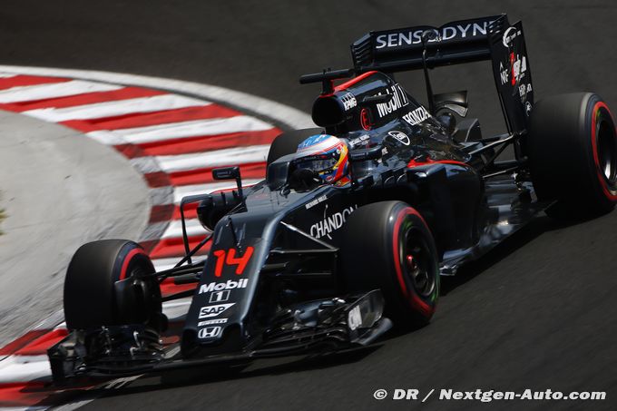 Race - Hungarian GP report: McLaren