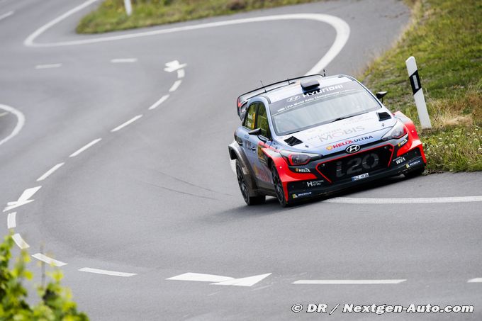 SS16-17: Neuville stakes his claim (...)