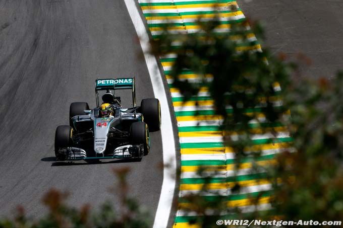 Lewis Hamilton en pole au Brésil