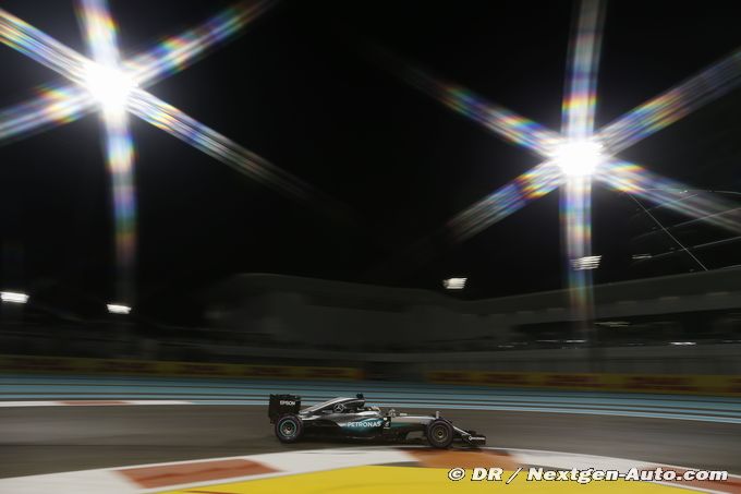 Abu Dhabi : Hamilton en pole devant