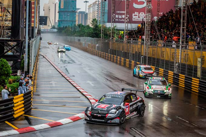 Macao, Race 2: Huff takes record win