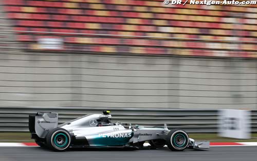 Rosberg : Mercedes doit augmenter (...)