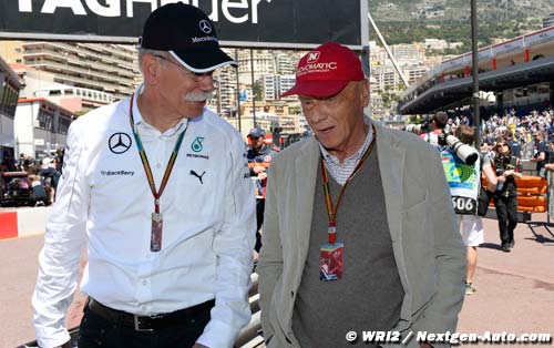 Zetsche steps in as Mercedes struggle to
