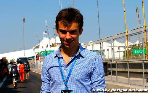 Gasly joins the Caterham Racing (...)