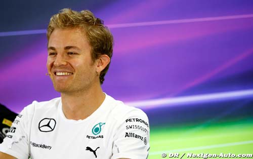 Rosberg's mind games reach (...)