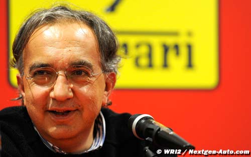 Official: Ferrari replaces team (...)