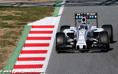 Williams expecting fight with Ferrari