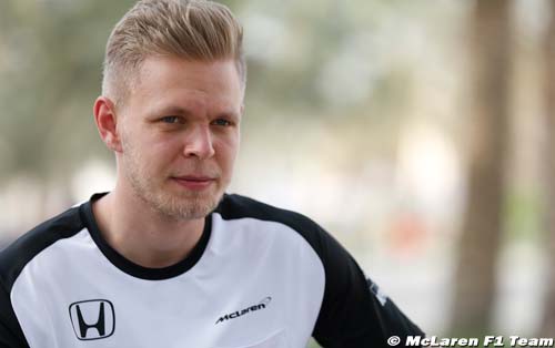 Magnussen to test DTM for Mercedes